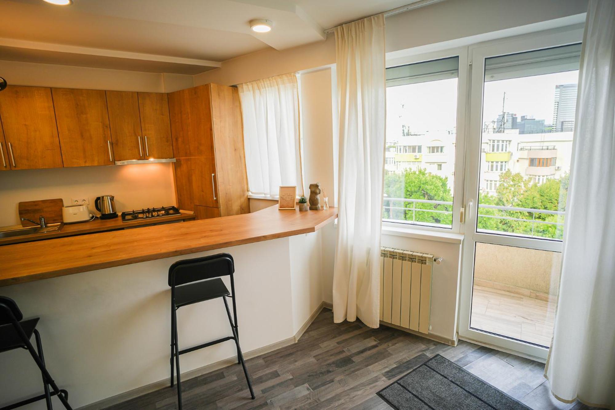 Penthouse With Huge Rooftop Terrace & City View Bukarest Eksteriør billede