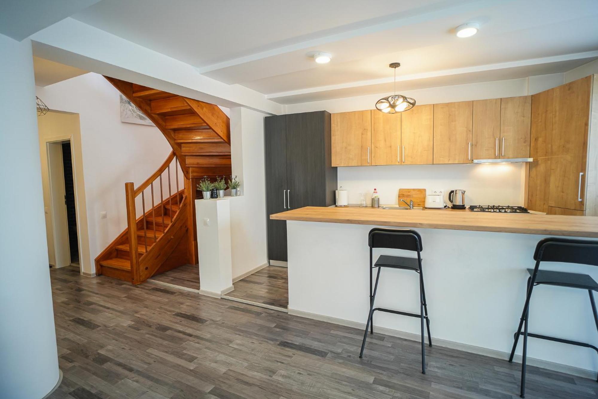 Penthouse With Huge Rooftop Terrace & City View Bukarest Eksteriør billede