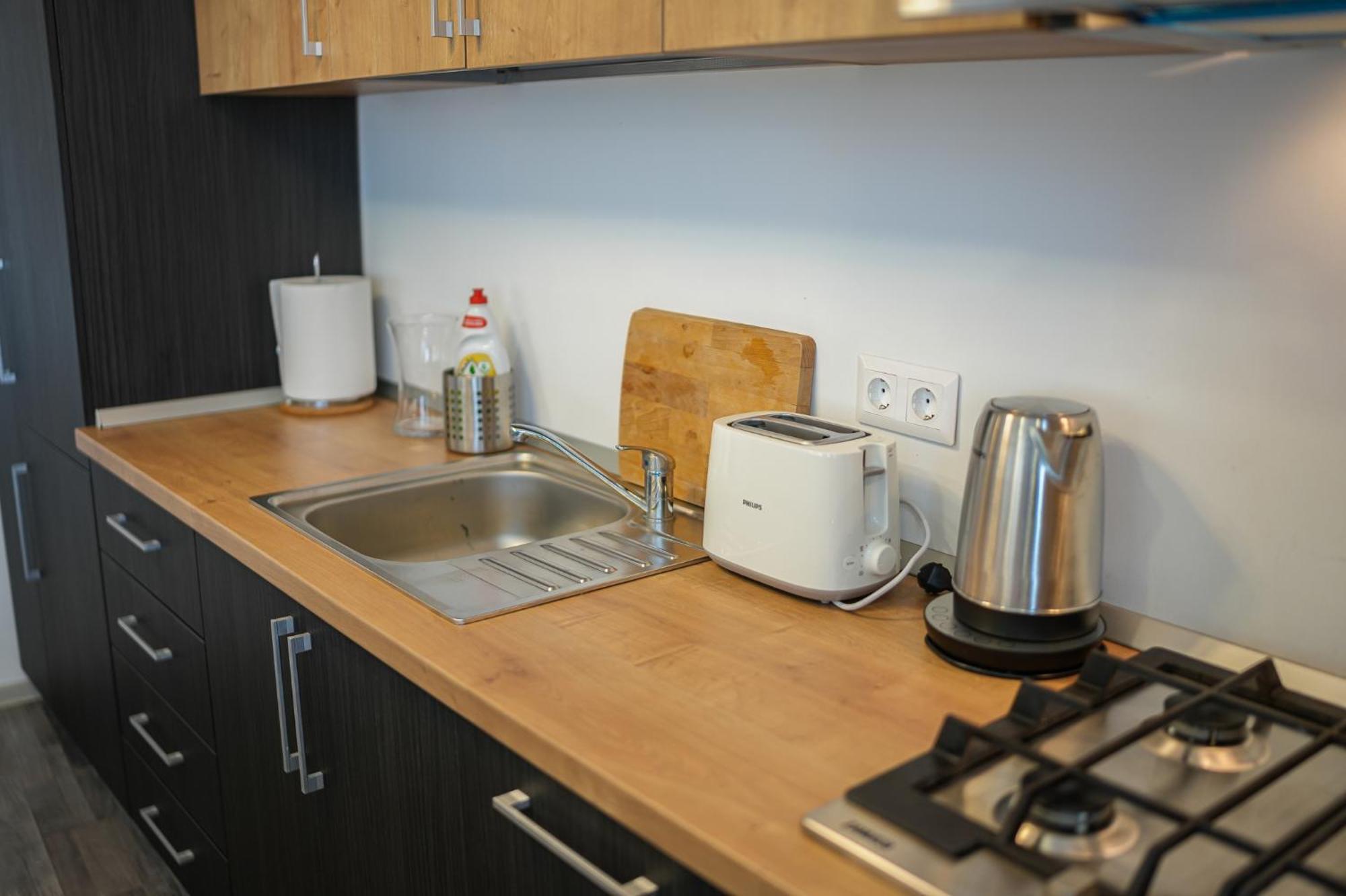 Penthouse With Huge Rooftop Terrace & City View Bukarest Eksteriør billede