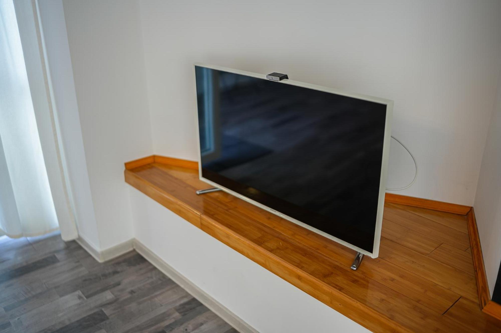 Penthouse With Huge Rooftop Terrace & City View Bukarest Eksteriør billede